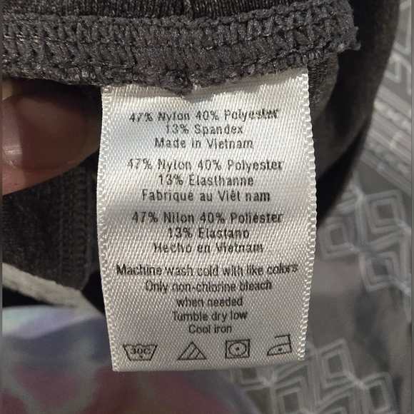 Alo Capri Leggings Size XS - Picture 8 of 8